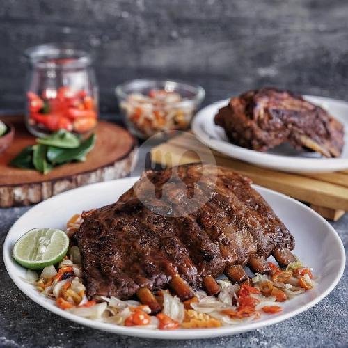 Nasi Putih menu Iga Babi Ajung, Gunung Sahari