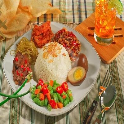 Nasi Sup Buntut menu Pecel Bu Kus, Barata Jaya