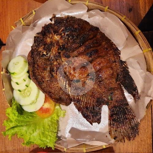 Gurame Asam Manis menu Degan Ijo, Samanhudi