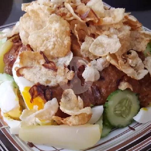 gado-gado nasi bumbu campur menu gado-gado griya, samping bank mandiri