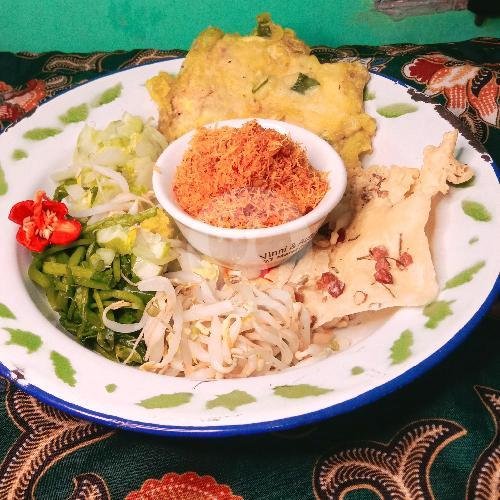 Nasi Pecel Cisangkan: Surga Sarapan Otentik di Cimahi Tengah Nasi Pecel Cisangkan: Surga Sarapan Otentik di Cimahi Tengah
