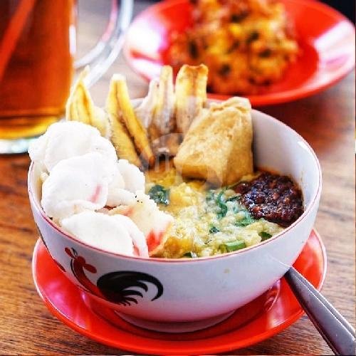 Sambal Roa menu Bubur Manado Sambal Roa, Sebelah Mie Jogging