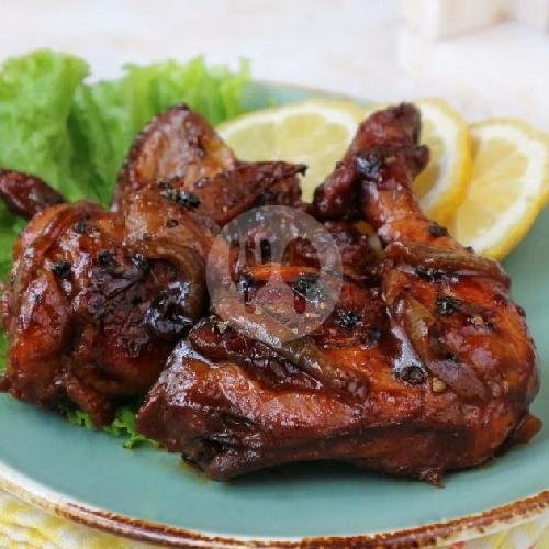 Ikan Bawal Pedas Asam Manis menu Warung Ayam Bakar & Goreng Bu Yati, Melong Tengah