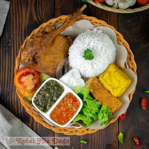 Kedai Mie Dago: Menyajikan Kenangan dan Kelezatan Mie yang Tak Terlupakan di Bandung