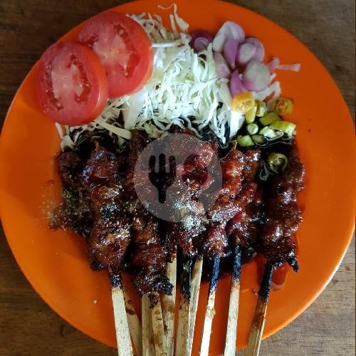 Sate Ayam Daging menu Warung Sate Solo Sumber, Madrasah