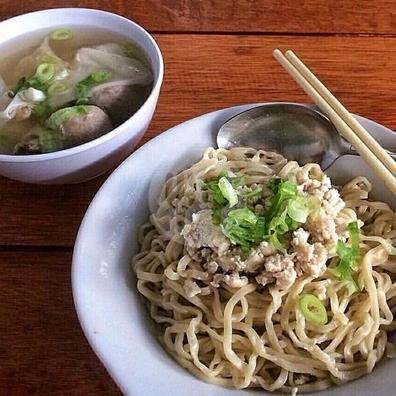 Bakmi Bakso Pangsit menu Bakmi Lunar, Cimahi