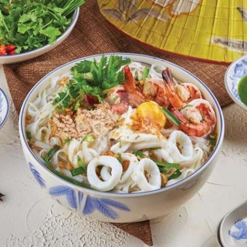 Review Menarik tentang Pengalaman Makan di Yeu Saigon Cafe, Grand Rubina Business Park