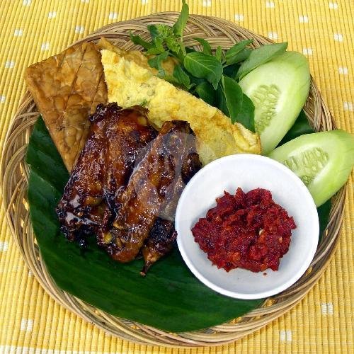 Paket Joss 2 Tanpa Nasi menu Ayam Goreng Kampung Kali, DI Panjaitan