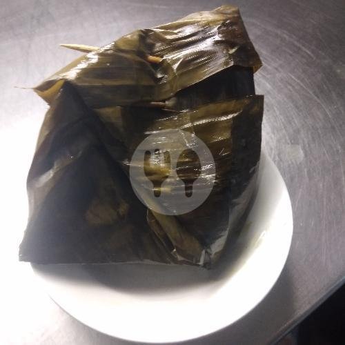 pepes ayam menu Dapur Cianjur, Apartemen Mediterania
