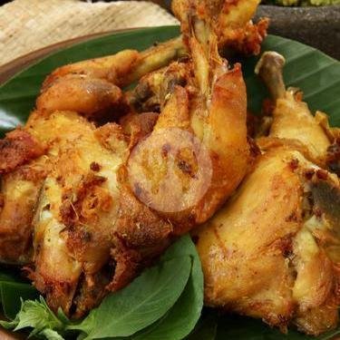 Nasi Jeroan bebek menu Warung Bebek Mbak Roh, Tumapel