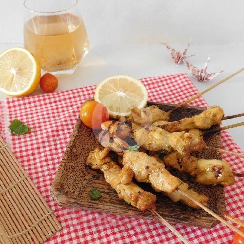 Chicken Yakitori (sate) + Nasi menu KUROTZKY, TKI