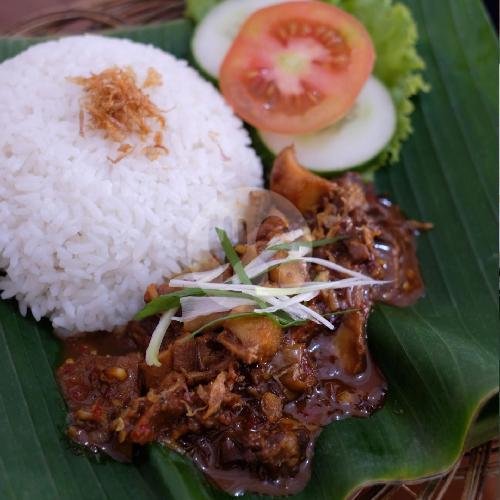Nasi Babat Iso Paru Bang John: Surga Jeroan di Bulurejo yang Wajib Dikunjungi Nasi Babat Iso Paru Bang John: Surga Jeroan di Bulurejo yang Wajib Dikunjungi