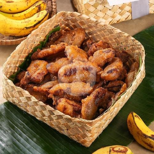 Review Waras Warung Tradisional: Pengalaman Kuliner Pisang Goreng di Tebet