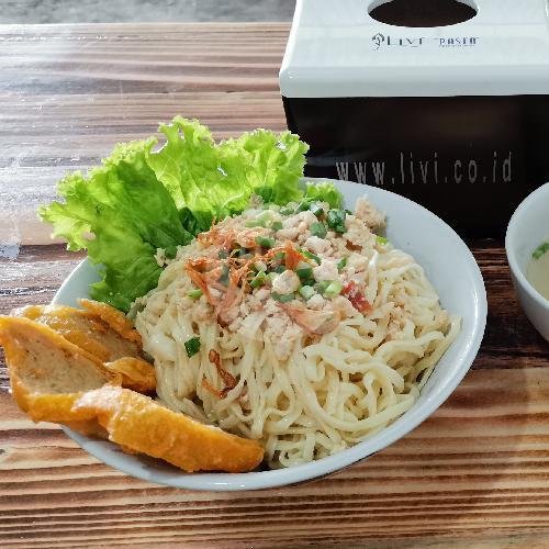 Mie Bakso menu Pangsit Mie Ayam 18, Karang Empat Besar
