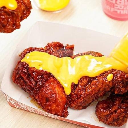 Kerupuk Udang menu Ayam Geprek Wiwi, Melon manding