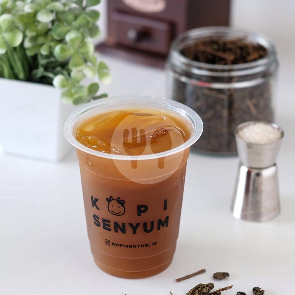 Es Teh Susu menu Kopi Senyum, Jatinegara