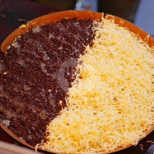 Keju Pisang Susu menu Martabak Tewins Bandung