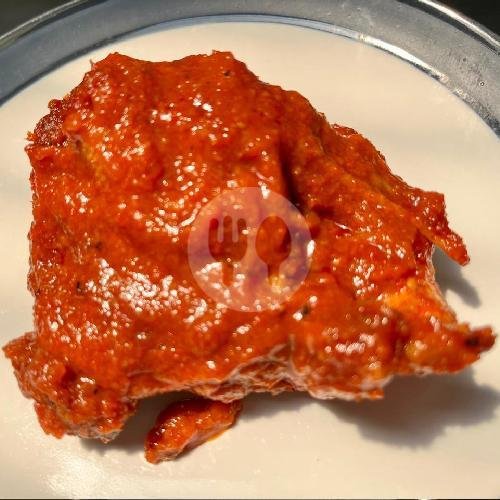1 Ekor Ayam Goreng menu Ayam Goreng Depot Gedoeng Woloe, Soekarno Hatta