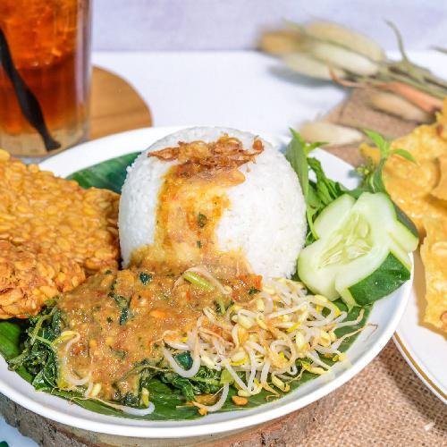 Nasi Soto Daging menu Rawon Basmalah, Klojen