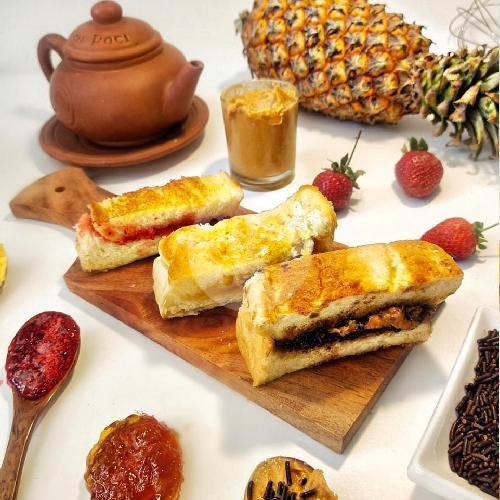 Roti Bakar Special Kornet menu Roti Bakar Aneka Sari