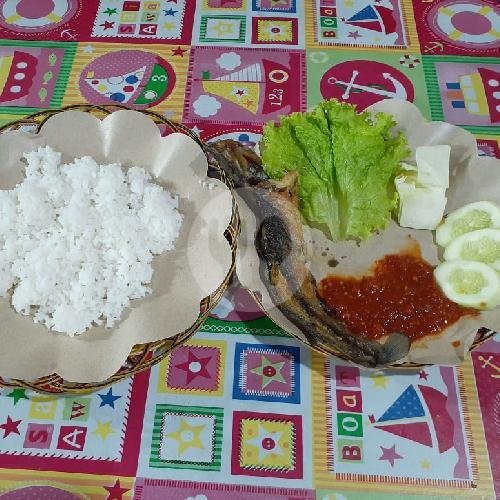 Pecel Ayam + Nasi menu Pecel Lele Ade, Kalawi