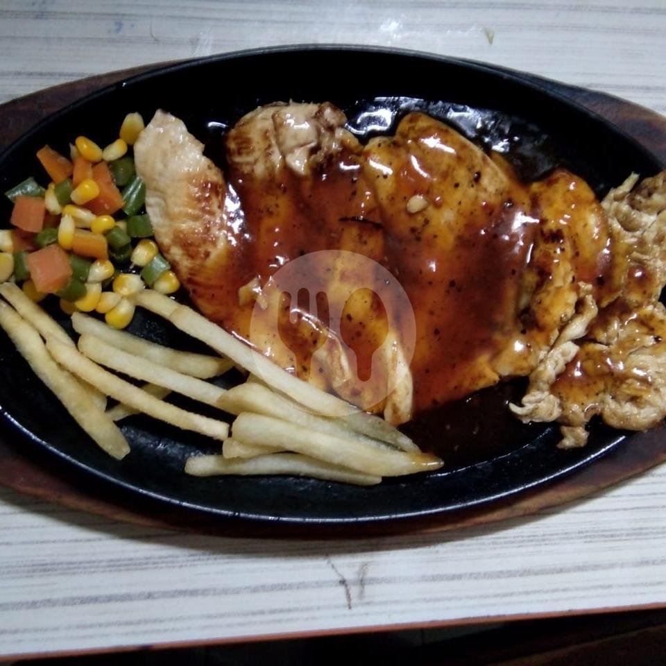 Chicken Steak Tanpa Tepung menu Warung Steak 76, KH. Syahdan