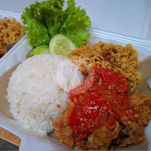 Paket Ayam Geprek Seuhah Super Komplit Pisan Sambal Korek menu Ayam Geprek Seuhah, Cileunyi