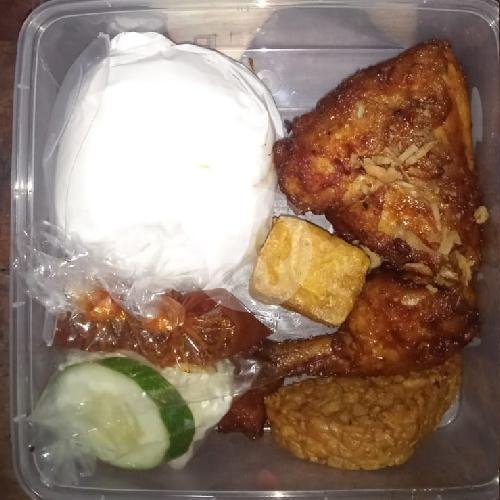 Pepes Tahu menu Ayam Panggang Sri Jaya, Sumber