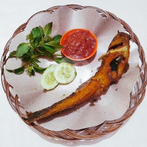 Paket Komplit Ikan Nila menu Ayam Goreng Bontot 88, Kelapa Gading Barat