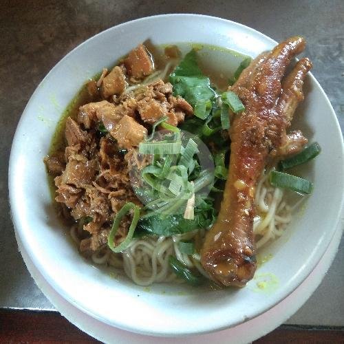 Mieso Ceker menu Mie Pithiek Baso Sapi 'Setro', Wandyo Pranoto