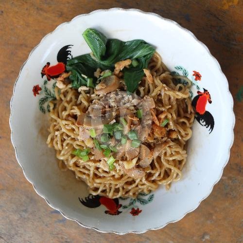 Bakso Kuah menu Mie Pinangsia Malang