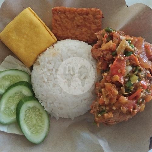 Paket C menu Ayam Gober 147, Bandung Kidul