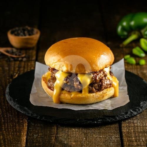 Ax 3 Burger Triple Patty menu Burgerax, Selokan Mataram