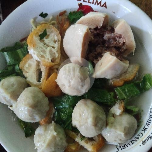 Bakso Urat menu Mie Ayam Bakso Lumayan, Kasihan
