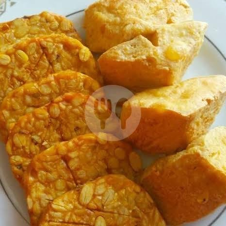 Tahu Tempe Telur Goreng menu Bumbuku Laris, Ayam & Bebek Taburan, Segitiga Emas