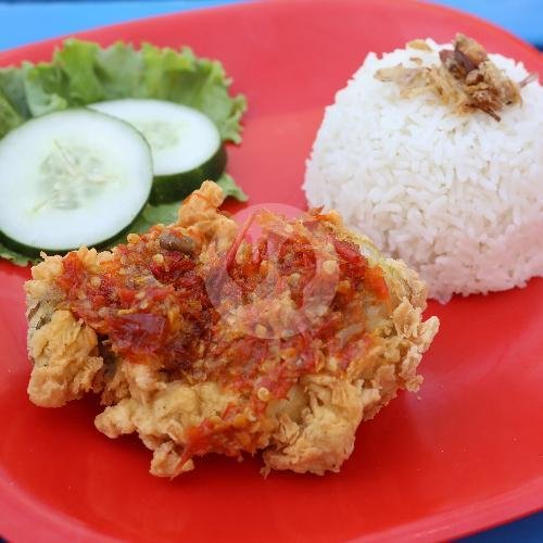 OIA ANGKRINGAN: Surga Makanan di Madiun yang Wajib Dikunjungi