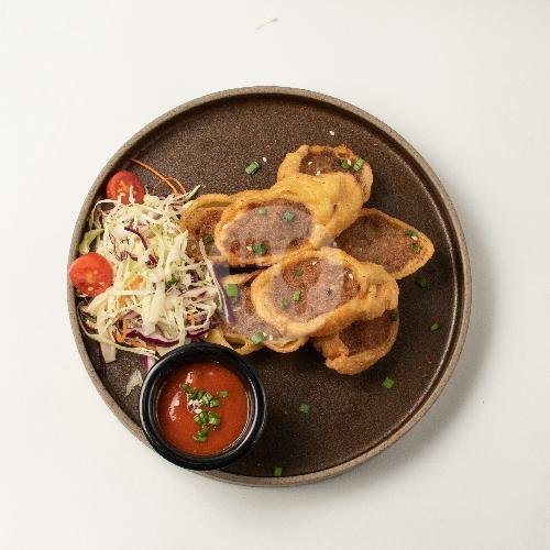 CRISPY MARINATED KARAAGE, menu Yoloe Bistro & Coffee Bar, Green Ville
