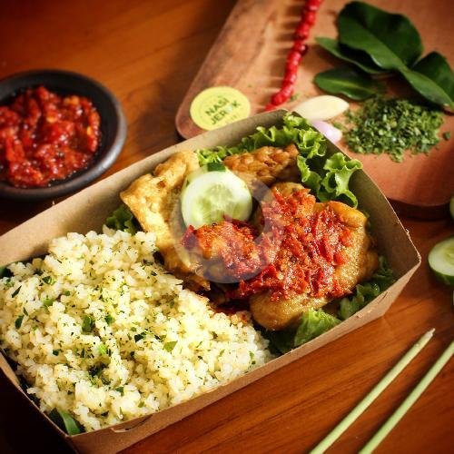 Nasi Jeruk Ayam Crispy Sambal Bawang menu Nasi Jeruk Alani, Dau, Sumbersekar
