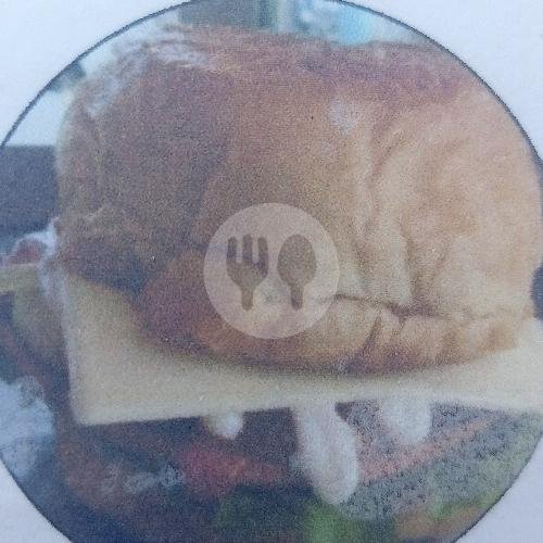 Burger Biasa + Keju Slice menu Seblak Hr2 Jajanan Aqila (Kedai Bola), Gang Karya Bakti 8