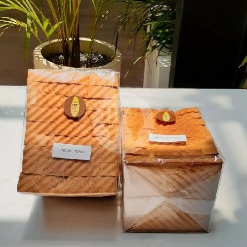 Ant Artisan Bakery & Coffee: Nostalgia Roti dan Kenangan di Bandung
