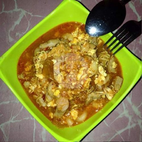 Review Seblak OMA: Kenangan Manis dan Pedas di Pekalipan Cirebon