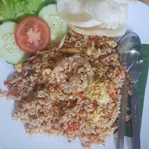 Nasi Goreng Bakso menu Warung Kantong Semar, Kartoharjo