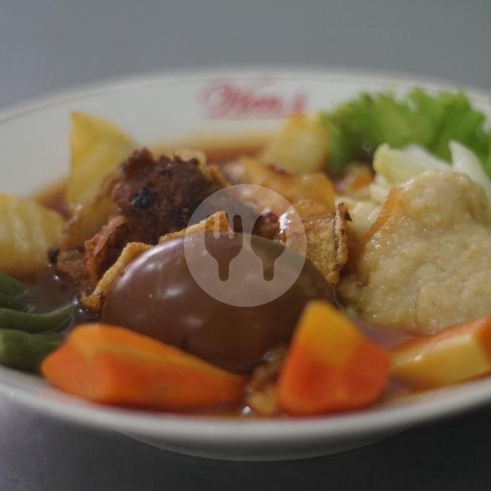 Selat Daging Cacah menu Viens Selat Segar dan Sup Matahari, RS Dr. Oen Kandang Sapi