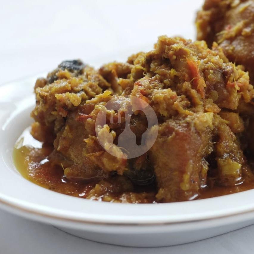 Tude Bakar/Ekor menu Kalasey Khas Manado, Thamrin