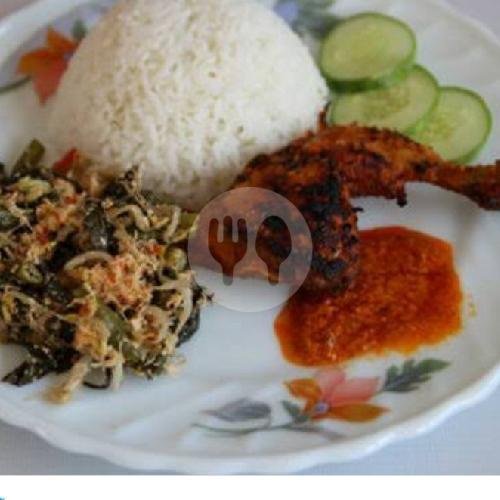Nasi Biryani Kambing Bakar menu Kebuli Biryani Baba Ali