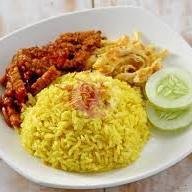 Nasi Uduk Bu Fazrin: Surga Kuliner yang Wajib Dicoba!