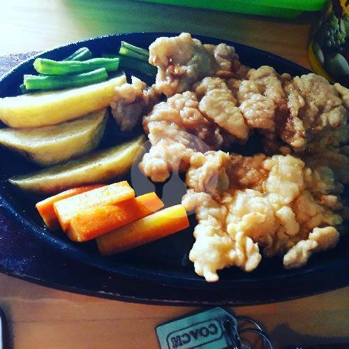 Capjay Goreng menu Pak Kisoet, Baki