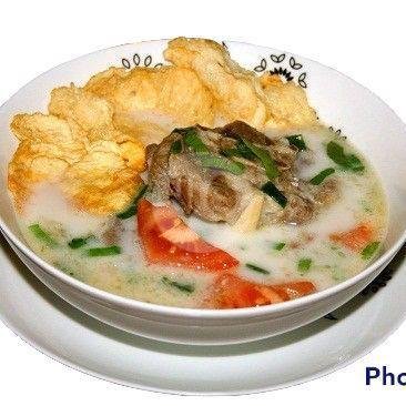 Sop Kaki Kambing & Soto Betawi Dudung Roxy: Kuliner Hits di Surabaya yang Wajib Dicoba