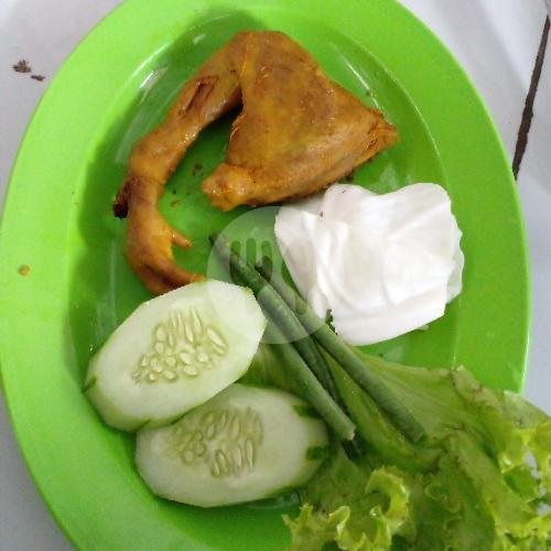 Review Menarik Restoran Penyetan Pak Man di Yogyakarta: Makanan Enak dan Suasana Cozy