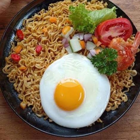 Indomie  + Telur menu Kopi Dari Hati Jax Cafe, Kel. Maguwoharjo